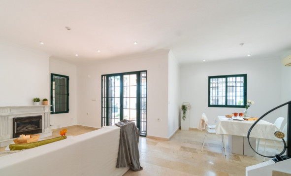 Herverkoop - 3. Halfvrijstaand huis - Orihuela Costa - Costa Blanca Zuid