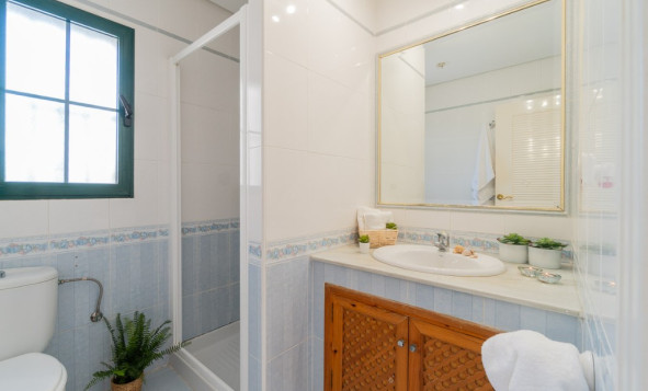 Herverkoop - 3. Halfvrijstaand huis - Orihuela Costa - Costa Blanca Zuid