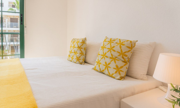 Herverkoop - 3. Halfvrijstaand huis - Orihuela Costa - Costa Blanca Zuid