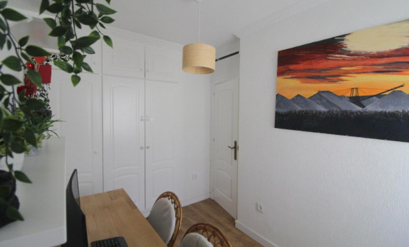 Herverkoop - 1. Appartement / flat - Torrevieja - Costa Blanca Zuid