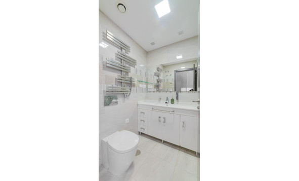 Herverkoop - 1. Appartement / flat - Punta Prima - Costa Blanca Zuid