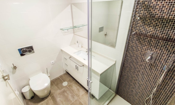 Herverkoop - 1. Appartement / flat - Punta Prima - Costa Blanca Zuid