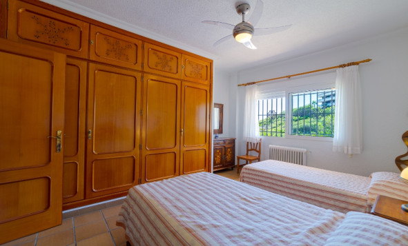 Resale - 3. Semi-detached house - Dehesa de Campoamor - Costa Blanca South