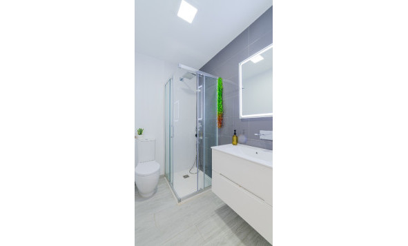 Herverkoop - 1. Appartement / flat - Mil Palmeras - Costa Blanca Zuid