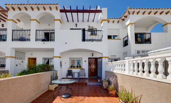 Herverkoop - 2. Town house / tussenwoning - Punta Prima - Costa Blanca Zuid