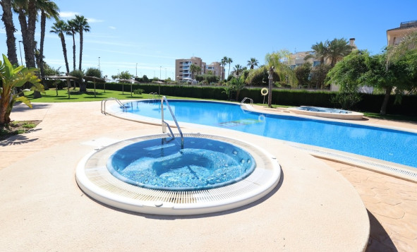Herverkoop - 1. Appartement / flat - Mil Palmeras - Costa Blanca Zuid