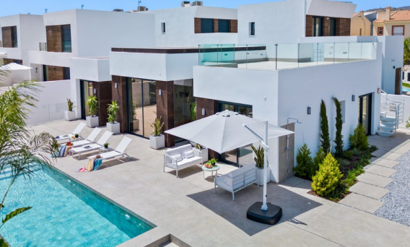 Herverkoop - 3. Halfvrijstaand huis - Alicante - Costa Blanca Noord