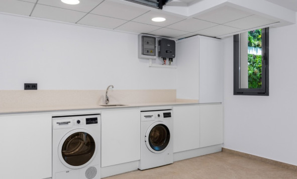 Herverkoop - 3. Halfvrijstaand huis - Alicante - Costa Blanca Noord