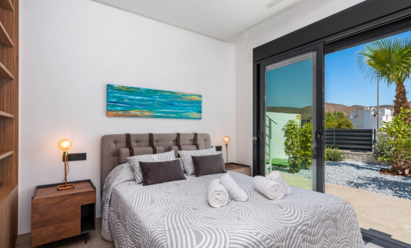 Herverkoop - 3. Halfvrijstaand huis - Alicante - Costa Blanca Noord