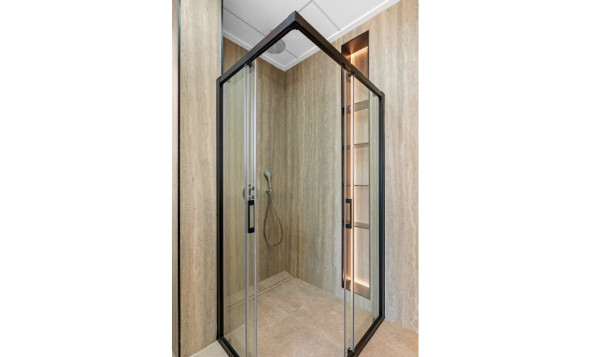 Herverkoop - 3. Halfvrijstaand huis - Alicante - Costa Blanca Noord