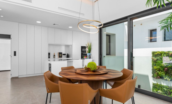 Herverkoop - 3. Halfvrijstaand huis - Alicante - Costa Blanca Noord