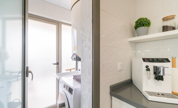 Resale - 1. Apartment / flat - Villamartin - Costa Blanca South