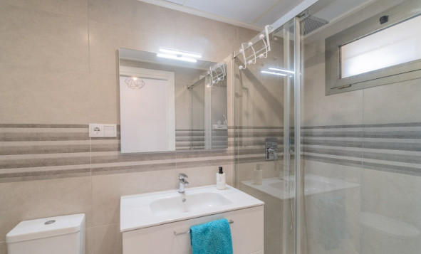 Resale - 1. Apartment / flat - Villamartin - Costa Blanca South