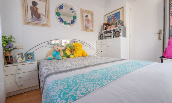 Herverkoop - 2. Town house / tussenwoning - Torrevieja - Costa Blanca Zuid