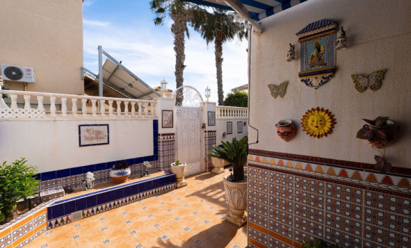 Herverkoop - 2. Town house / tussenwoning - Torrevieja - Costa Blanca Zuid