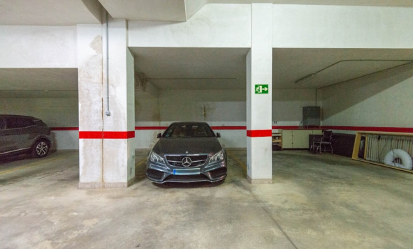 Herverkoop - 1. Appartement / flat - Villamartin - Costa Blanca Zuid