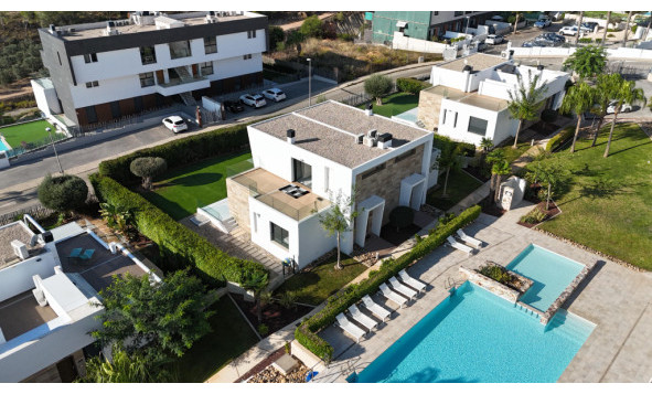 Herverkoop - 4. Halfvrijstaande villa - Los Dolses - Costa Blanca Zuid