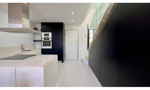 Herverkoop - 4. Halfvrijstaande villa - Los Dolses - Costa Blanca Zuid