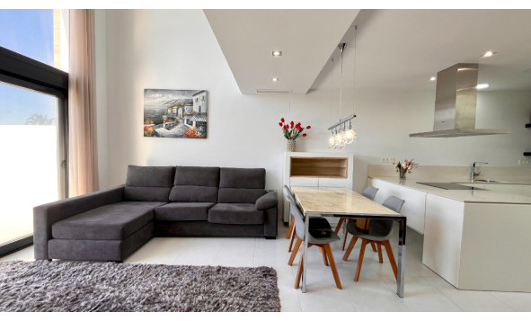 Herverkoop - 4. Halfvrijstaande villa - Los Dolses - Costa Blanca Zuid