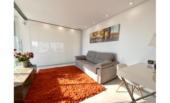 Herverkoop - 4. Halfvrijstaande villa - Los Dolses - Costa Blanca Zuid