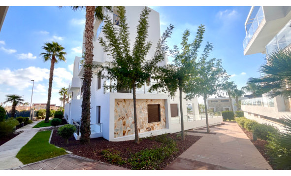 Herverkoop - 4. Halfvrijstaande villa - Los Dolses - Costa Blanca Zuid