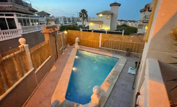 Herverkoop - 2. Town house / tussenwoning - Orihuela Costa - Costa Blanca Zuid