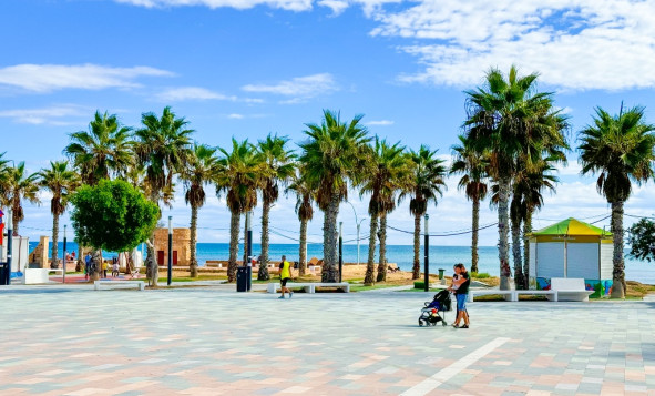 Resale - 1. Apartment / flat - La Mata - Costa Blanca South