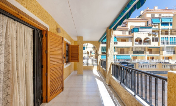 Resale - 1. Apartment / flat - La Mata - Costa Blanca South