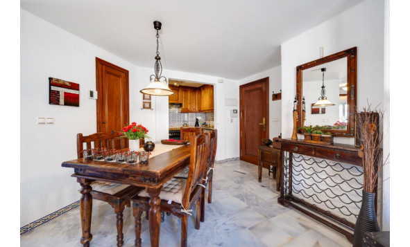 Herverkoop - 1. Appartement / flat - Torrevieja - Costa Blanca Zuid