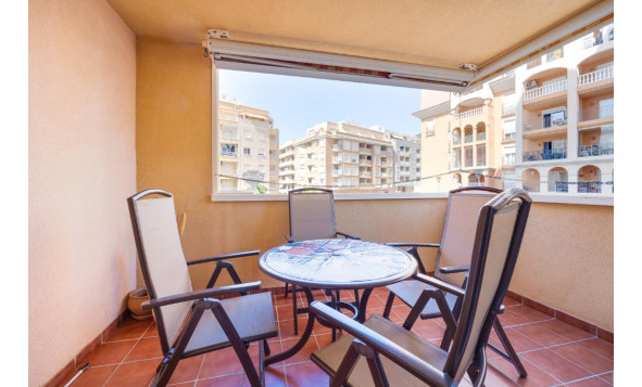 Herverkoop - 1. Appartement / flat - Torrevieja - Costa Blanca Zuid
