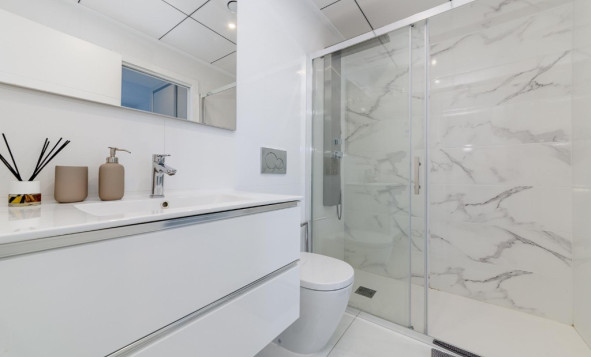 Herverkoop - 4. Halfvrijstaande villa - Orihuela Costa - Costa Blanca Zuid