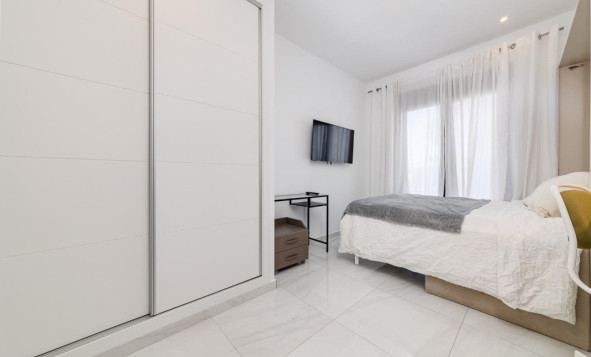 Herverkoop - 4. Halfvrijstaande villa - Orihuela Costa - Costa Blanca Zuid