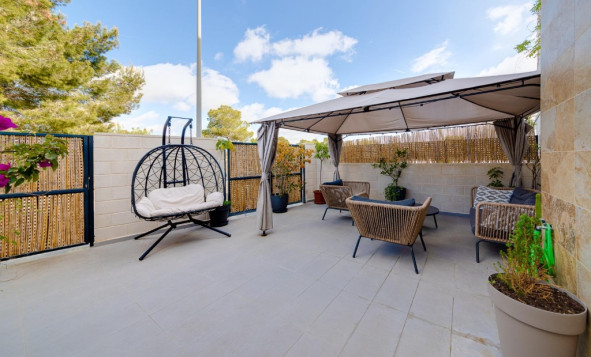 Herverkoop - 4. Halfvrijstaande villa - Orihuela Costa - Costa Blanca Zuid