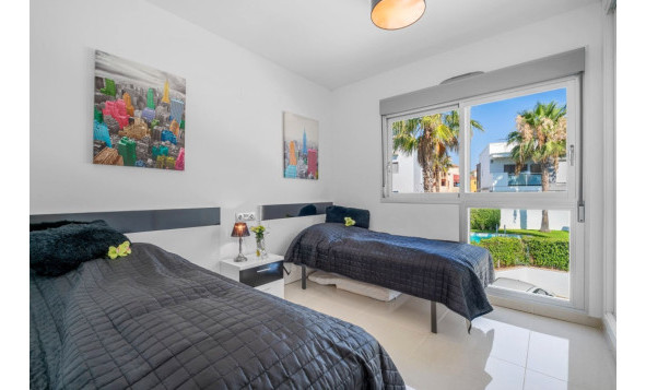 Herverkoop - 1. Appartement / flat - Punta Prima - Costa Blanca Zuid