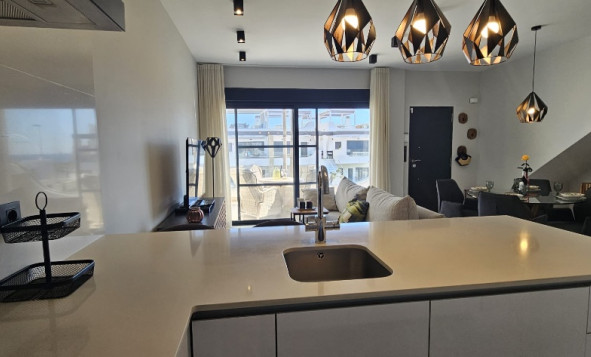 Herverkoop - 1. Appartement / flat - Punta Prima - Costa Blanca Zuid