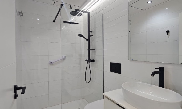 Herverkoop - 1. Appartement / flat - Punta Prima - Costa Blanca Zuid