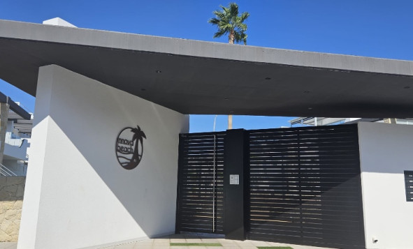 Herverkoop - 1. Appartement / flat - Punta Prima - Costa Blanca Zuid