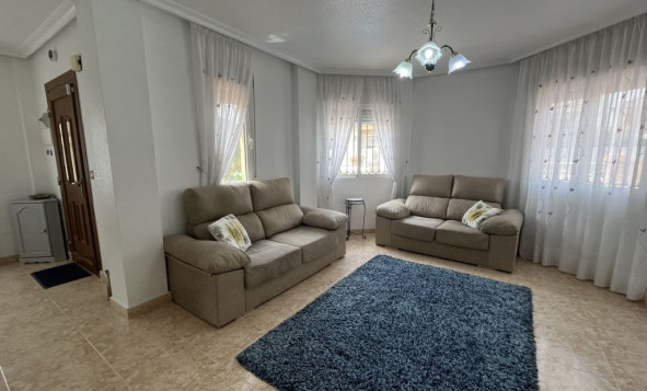 Herverkoop - 4. Halfvrijstaande villa - Almoradí - Costa Blanca Zuid