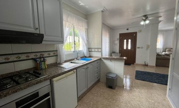 Herverkoop - 4. Halfvrijstaande villa - Almoradí - Costa Blanca Zuid