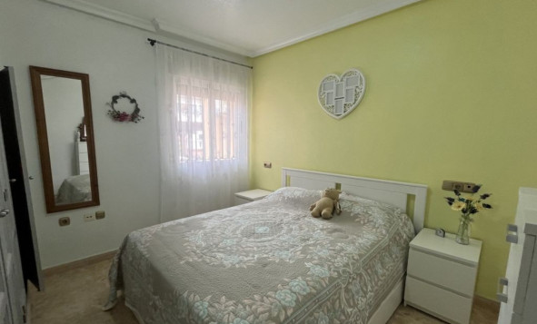 Herverkoop - 4. Halfvrijstaande villa - Almoradí - Costa Blanca Zuid