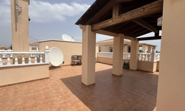 Herverkoop - 4. Halfvrijstaande villa - Almoradí - Costa Blanca Zuid