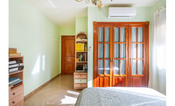 Herverkoop - 3. Halfvrijstaand huis - Torrevieja - Costa Blanca Zuid