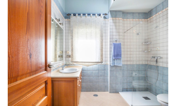 Herverkoop - 3. Halfvrijstaand huis - Torrevieja - Costa Blanca Zuid