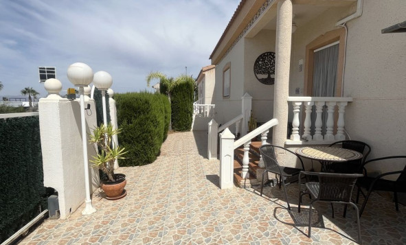 Herverkoop - 4. Halfvrijstaande villa - Algorfa - Costa Blanca Zuid