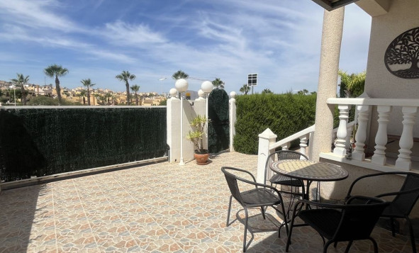 Herverkoop - 4. Halfvrijstaande villa - Algorfa - Costa Blanca Zuid