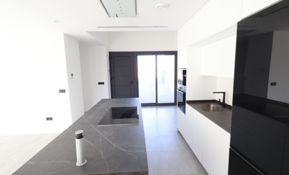 Herverkoop - 3. Halfvrijstaand huis - Los Alcazares - Costa Calida