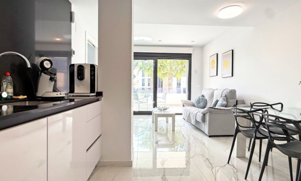 Herverkoop - 1. Appartement / flat - Los Altos - Costa Blanca Zuid