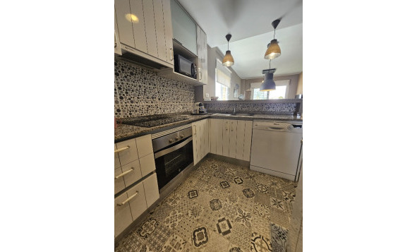 Herverkoop - 1. Appartement / flat - Punta Prima - Costa Blanca Zuid