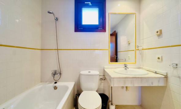 Herverkoop - 1. Appartement / flat - Punta Prima - Costa Blanca Zuid