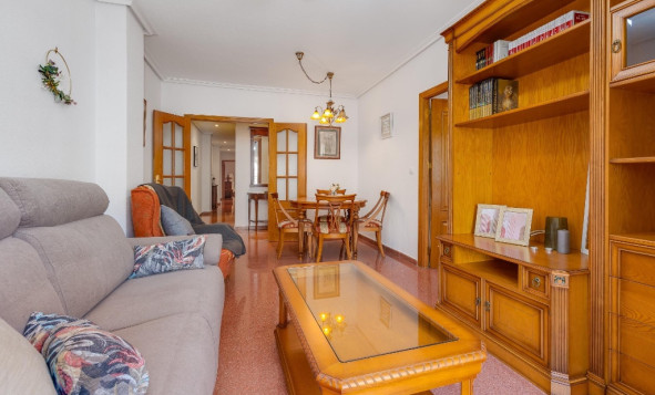 Herverkoop - 1. Appartement / flat - Torrevieja - Costa Blanca Zuid